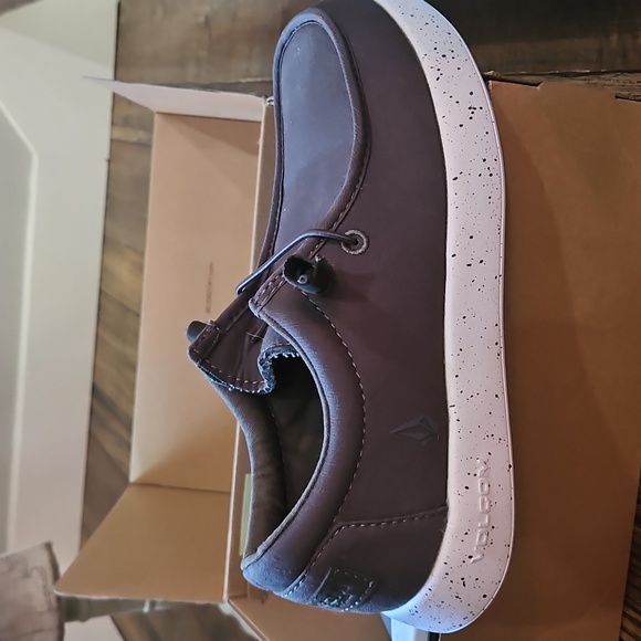 New! Volcom Women's Durable Gray Canvas Casual Composite Toe Work Shoes. Size 7W - Picture 9 of 11